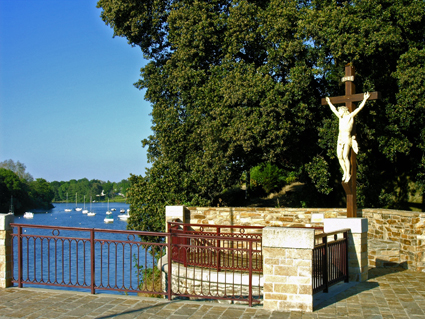 le calvaire du pont à Sucé